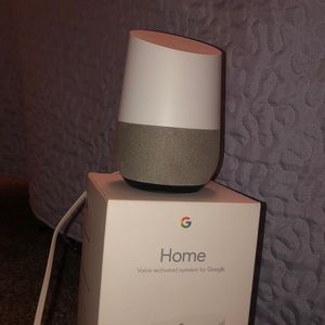 GOOGLE HOME